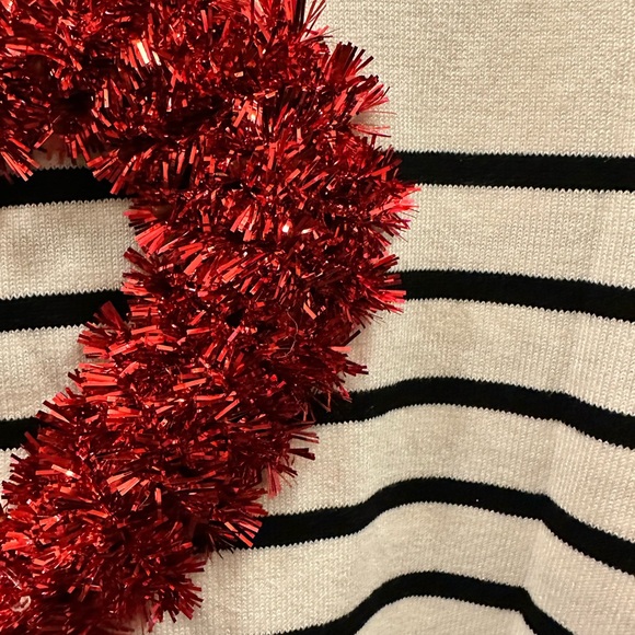 NWT custom cropped valentines sweater - Picture 6 of 7